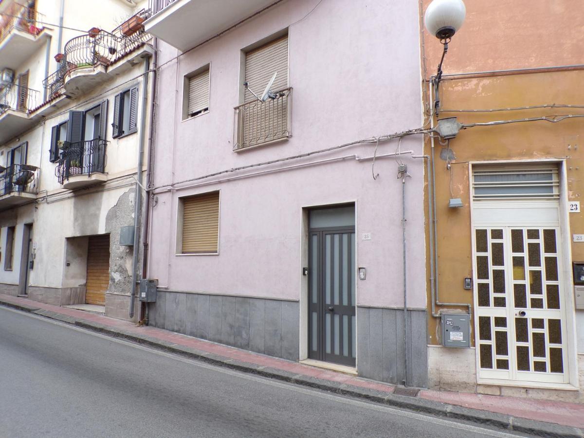 Il Porticciolo Apartment Giardini-Naxos Exterior foto